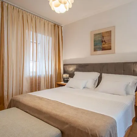 Premium Zec Apartment Pag Town Exterior photo